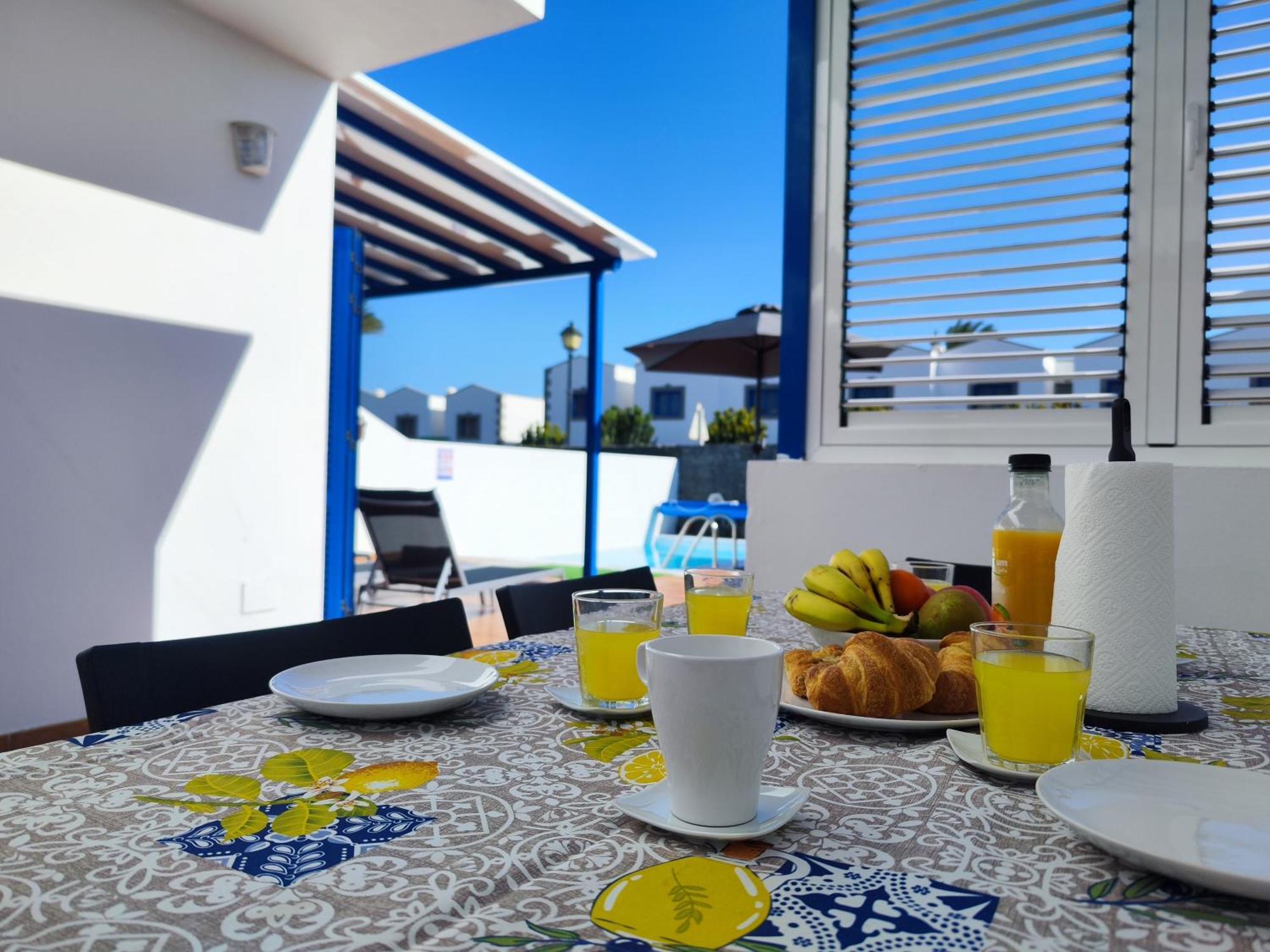 Villa Valperal, Piscina Climatizada Aire Acondicionado Posicion Estrategica!! Playa Blanca  Exteriér fotografie